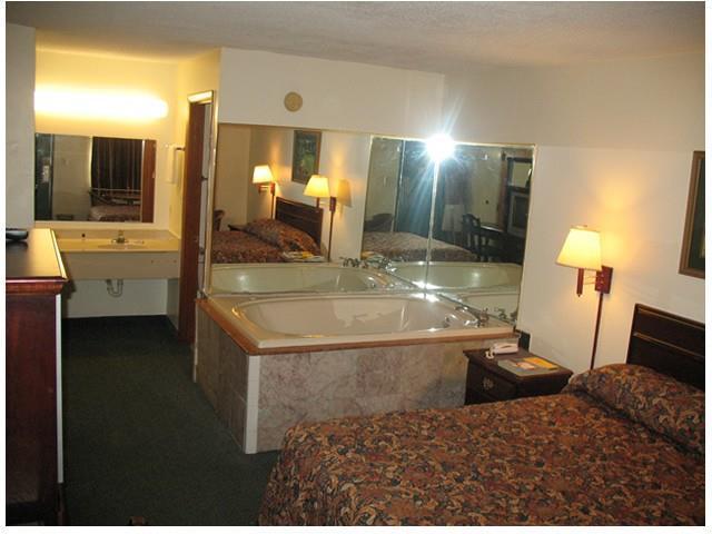 Scottish Inns Augusta Habitación foto